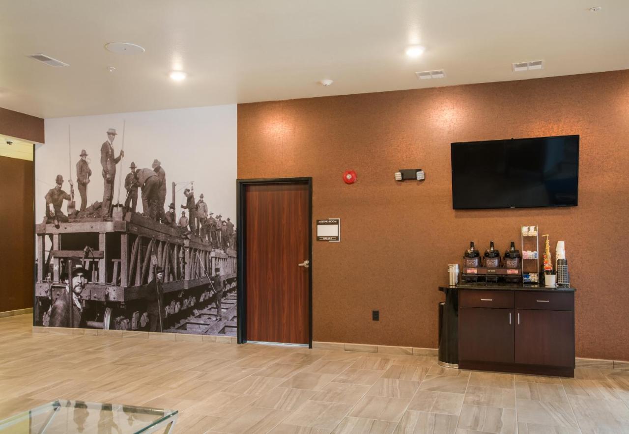 Cobblestone Inn And Suites - אשלנד מראה חיצוני תמונה